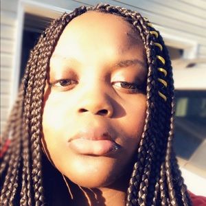 Meet your Posher, Shantanese